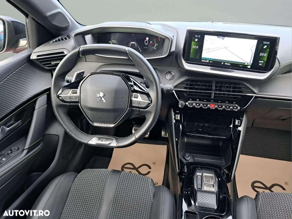 Peugeot 208 1.2 L PureTech STT EAT8 GT - 10