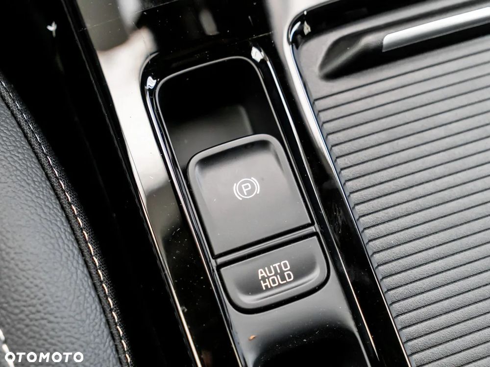 Kia Ceed 1.5 T-GDI Tribute DCT - 26