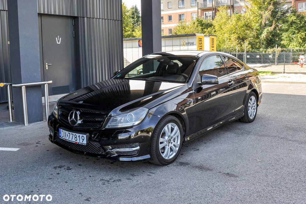 Mercedes-Benz Klasa C 250 Coupe BlueEFFICIENCY 7G-TRONIC Edition 1 - 1