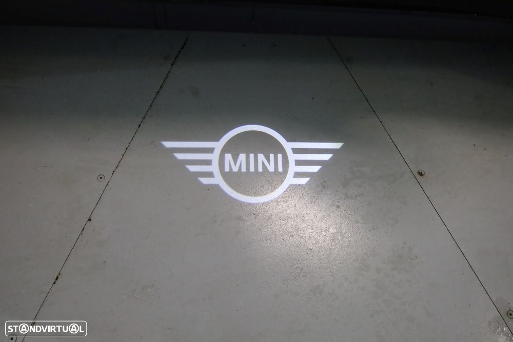 MINI Countryman E Classic M - 10