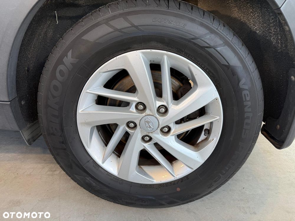 Hyundai Tucson 1.6 GDI BlueDrive Classic 2WD - 23