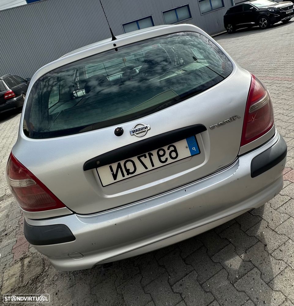 Nissan Almera 2.2 Di Elegance - 2