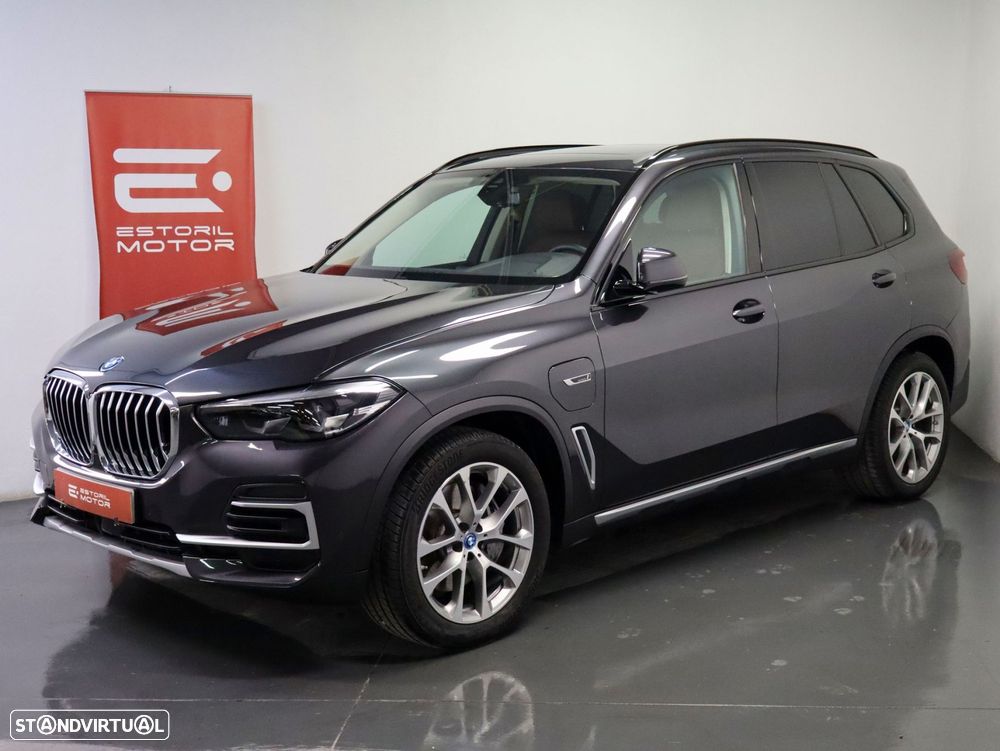 BMW X5 xDrive45e - 1