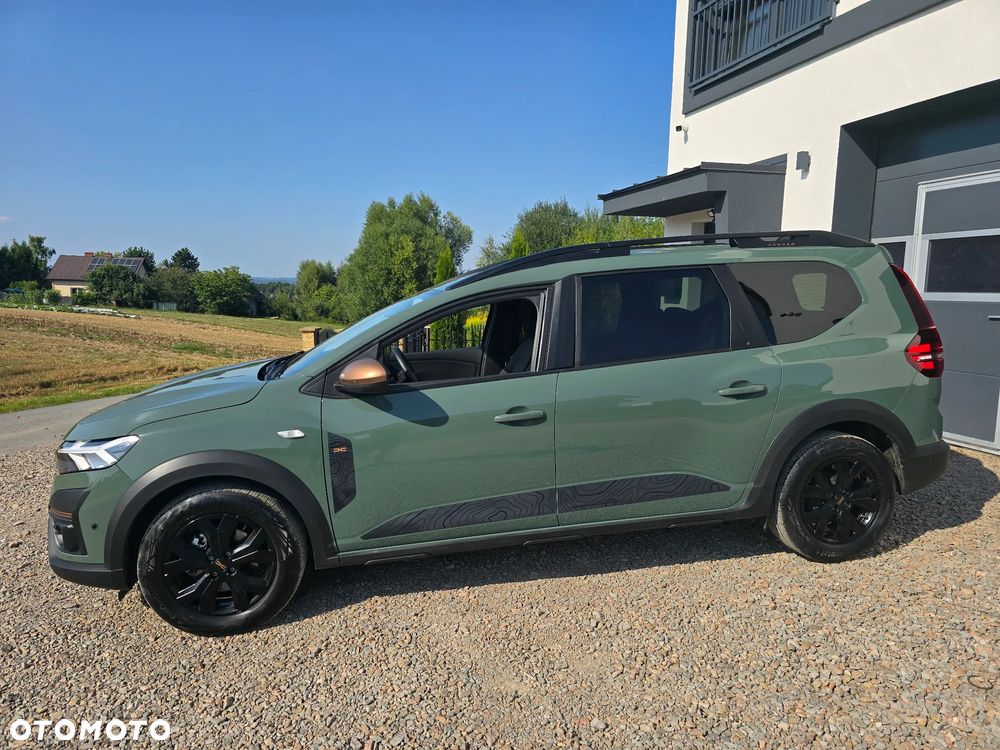 Dacia Jogger 1.6 Full Hybrid 140 Extreme MMT - 17
