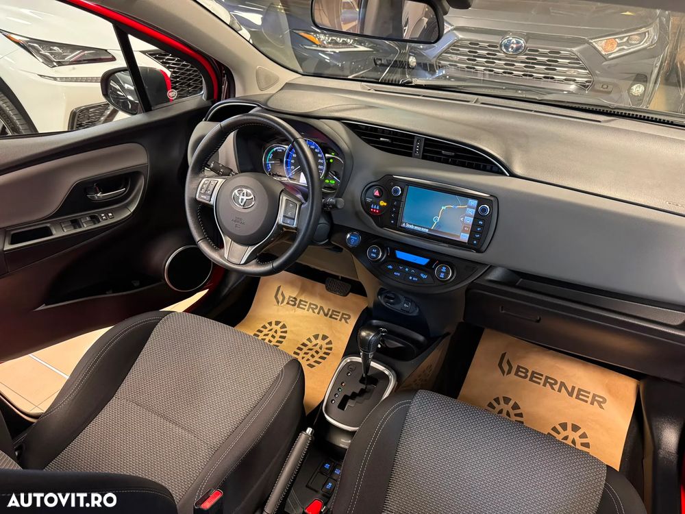 TOYOTA Yaris 2016 — imagine 26