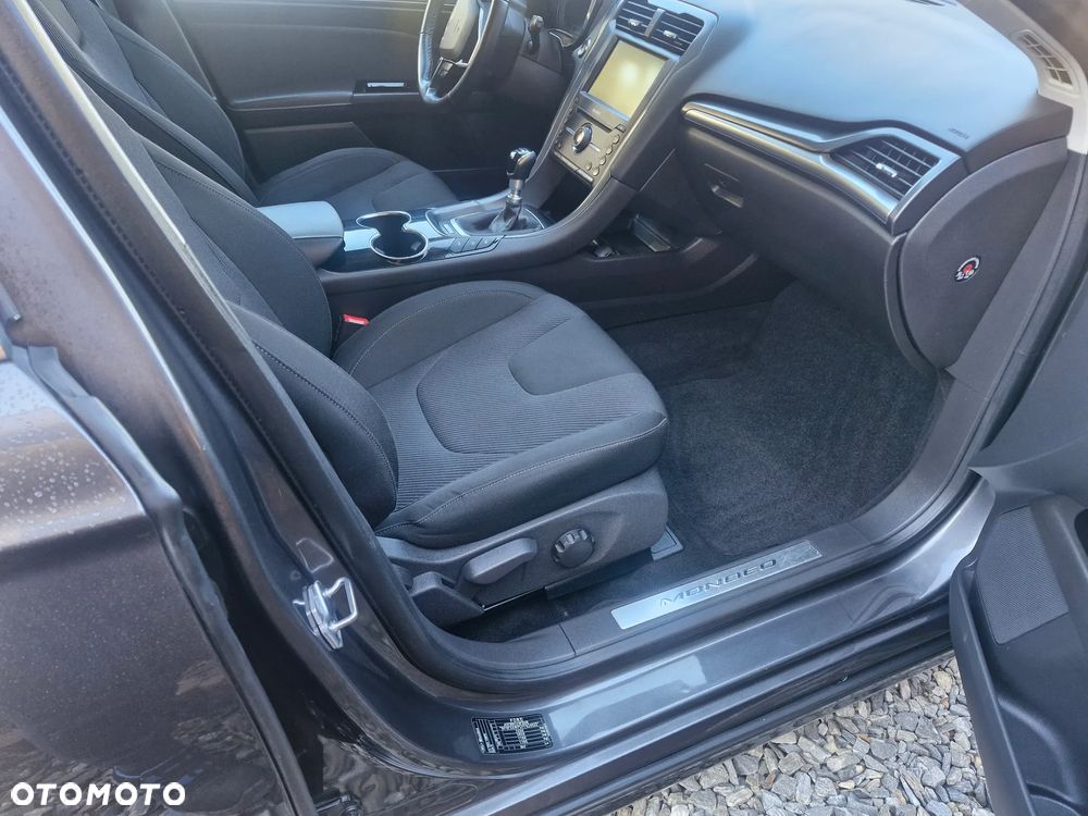 Ford Mondeo 2.0 TDCi STart-Stopp ECOnetic Trend - 38