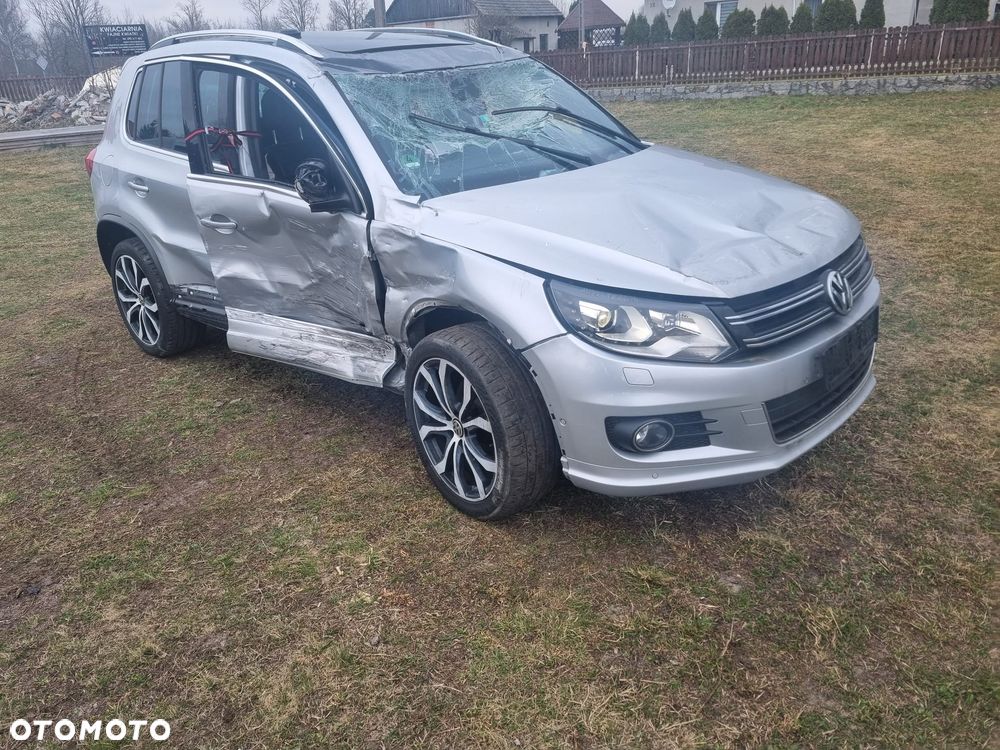 Volkswagen Tiguan 2.0 TDI SCR 4MOTION BlueMotion Technology DSG Exclusive - 4