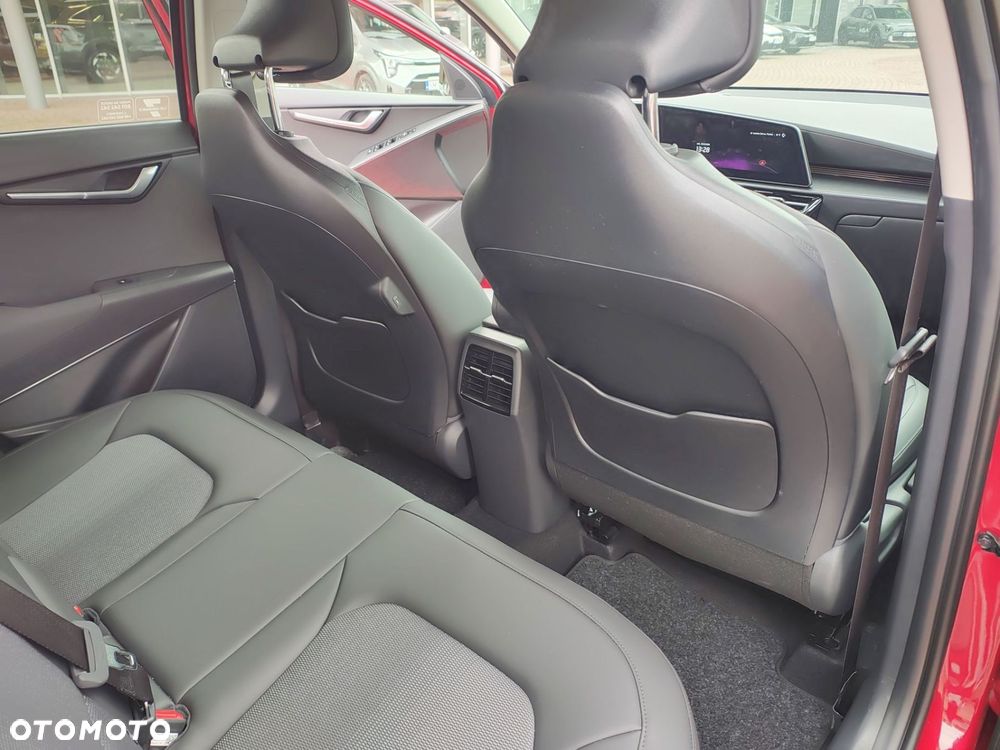 Kia Niro 1.6 GDI Hybrid Business Line - 20