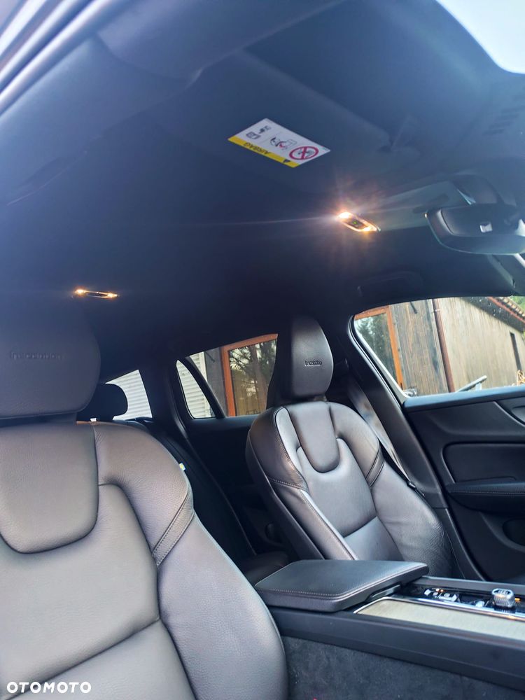 Volvo V60 - 25