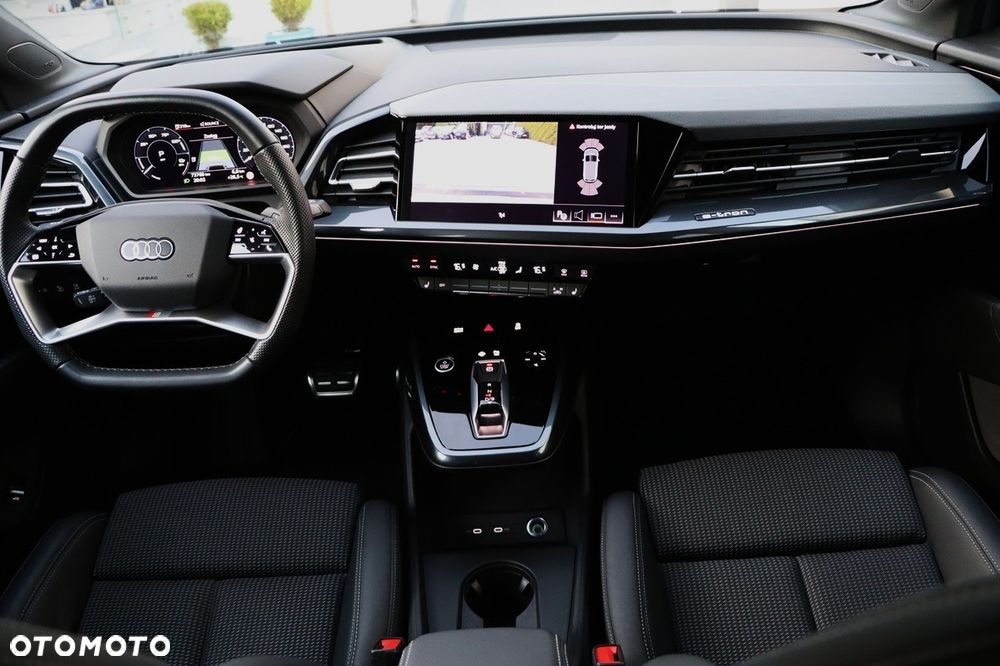 Audi Q4 e-tron - 19