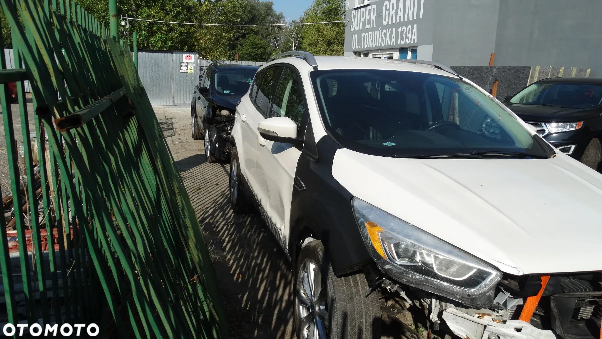 Ford Kuga 1.5 EcoBoost AWD Trend ASS - 1