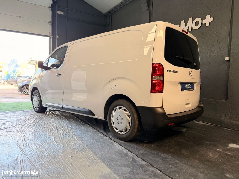 Opel Vivaro Outro - 4