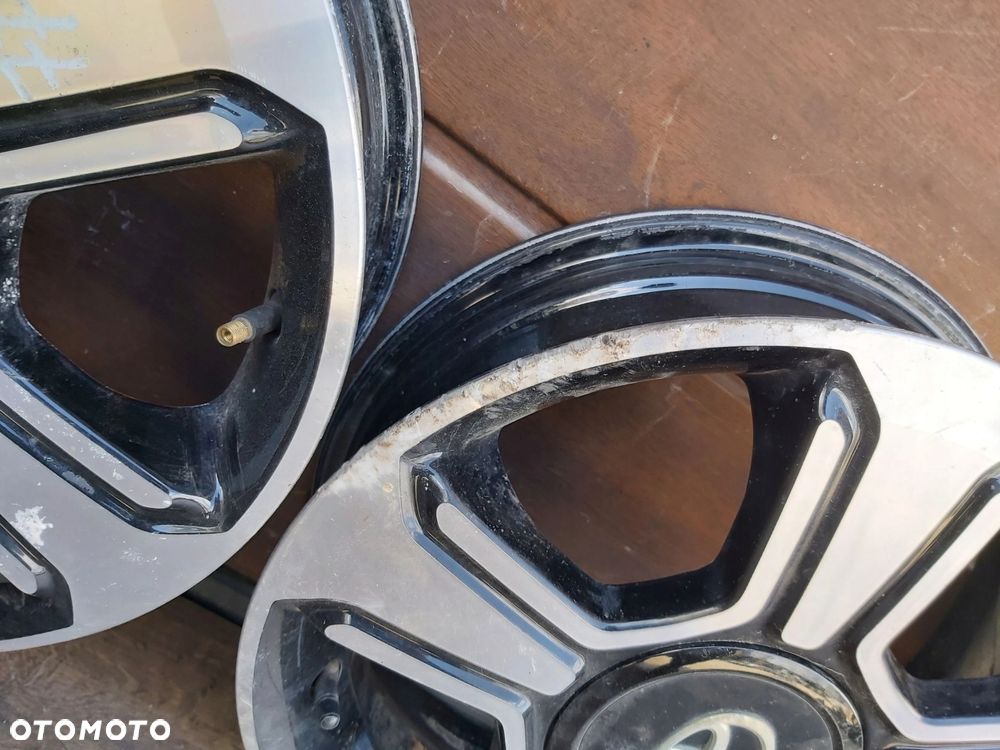 Toyota AYGO Alufelgi 15 4 x 100 - 7