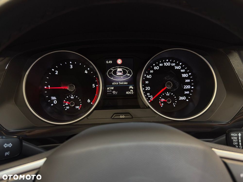Volkswagen Tiguan 2.0 TDI SCR Life - 31