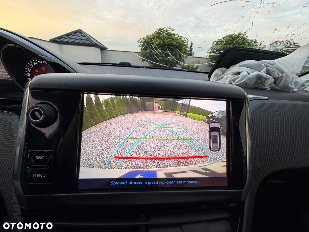 Peugeot 2008 PureTech 110 Stop&Start EAT6 GT-Line Edition - 22