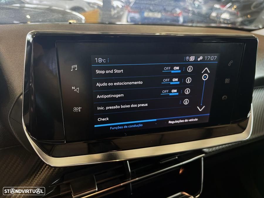 Peugeot 2008 1.2 PureTech Active Pack EAT8 - 18