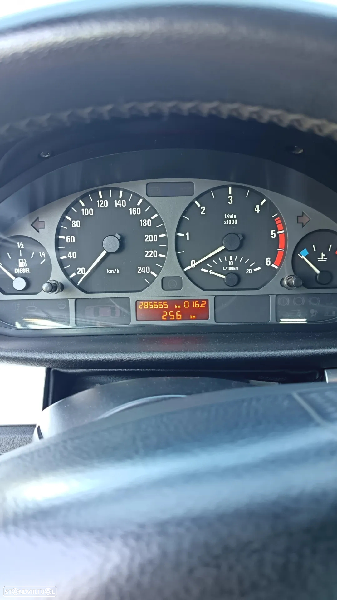 BMW 320 d Touring - 5