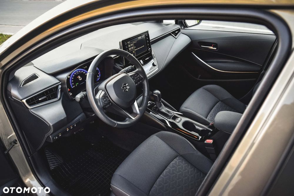 Suzuki Swace 1.8 Hybrid Premium Plus CVT - 5