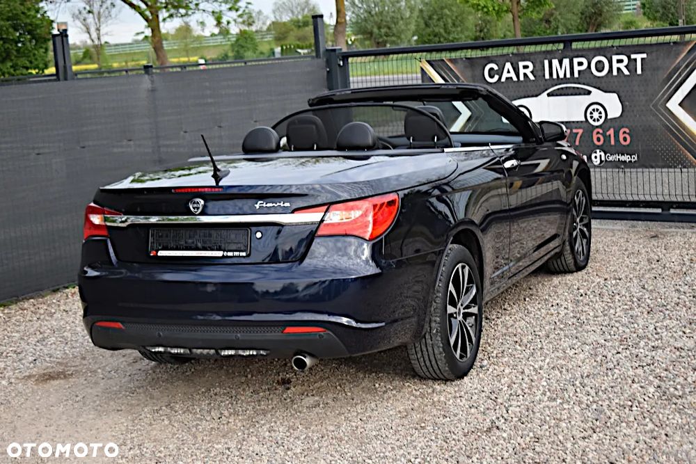 Chrysler 200 - 11