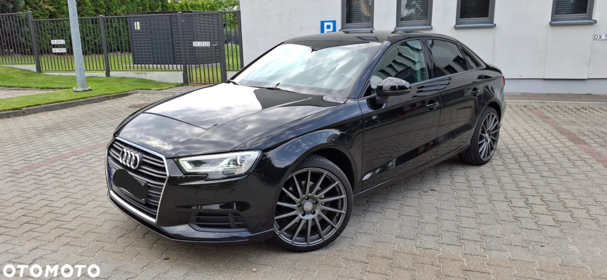 Audi A3 1.6 TDI Sportback - 1