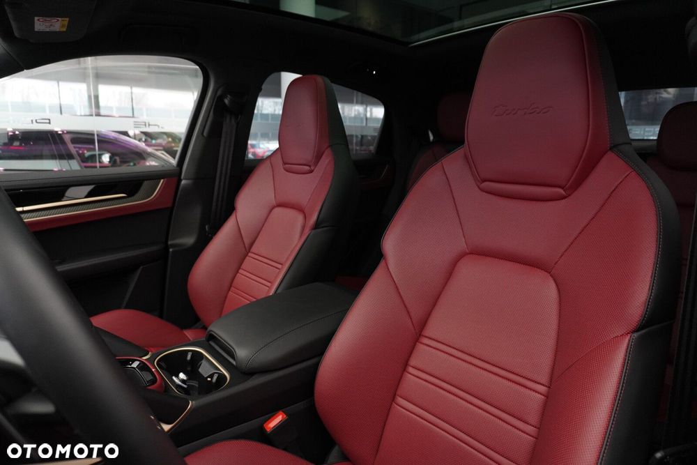 Porsche Cayenne - 27