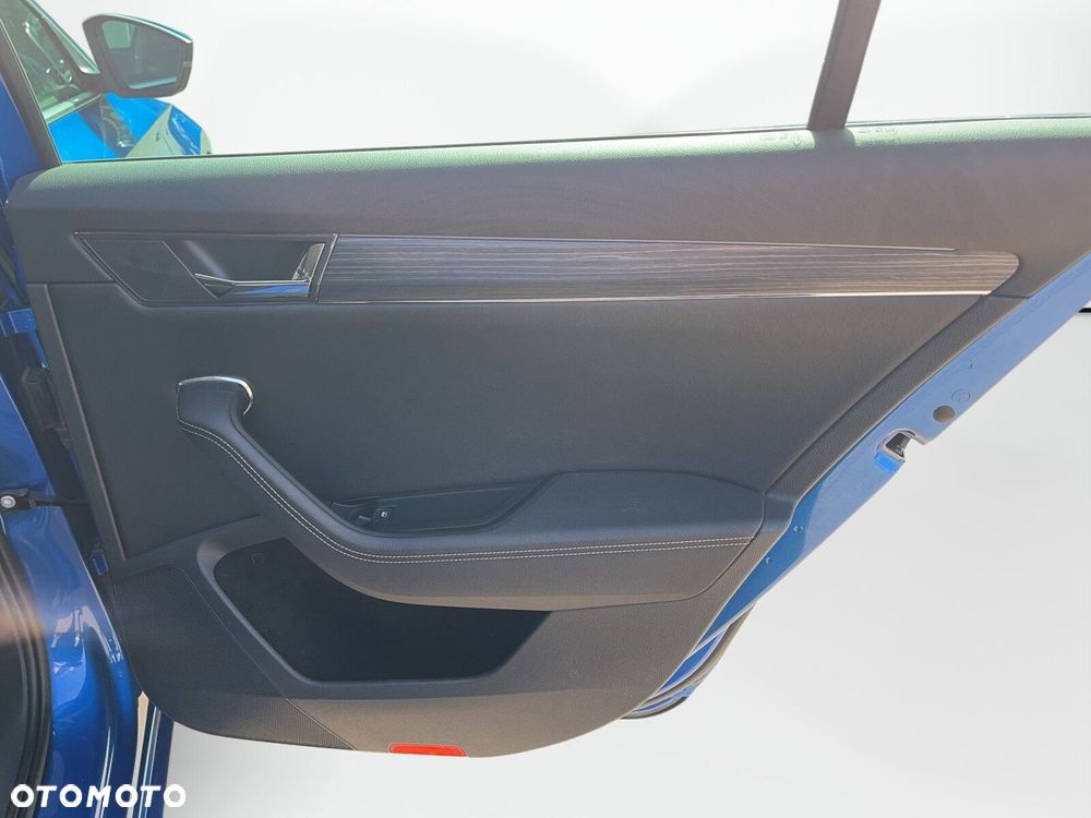 Skoda Superb 2.0 TSI Style DSG - 13