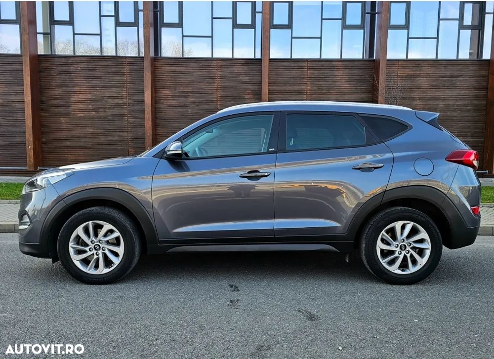 Hyundai Tucson blue 1.7 CRDi 2WD DCT Premium - 5