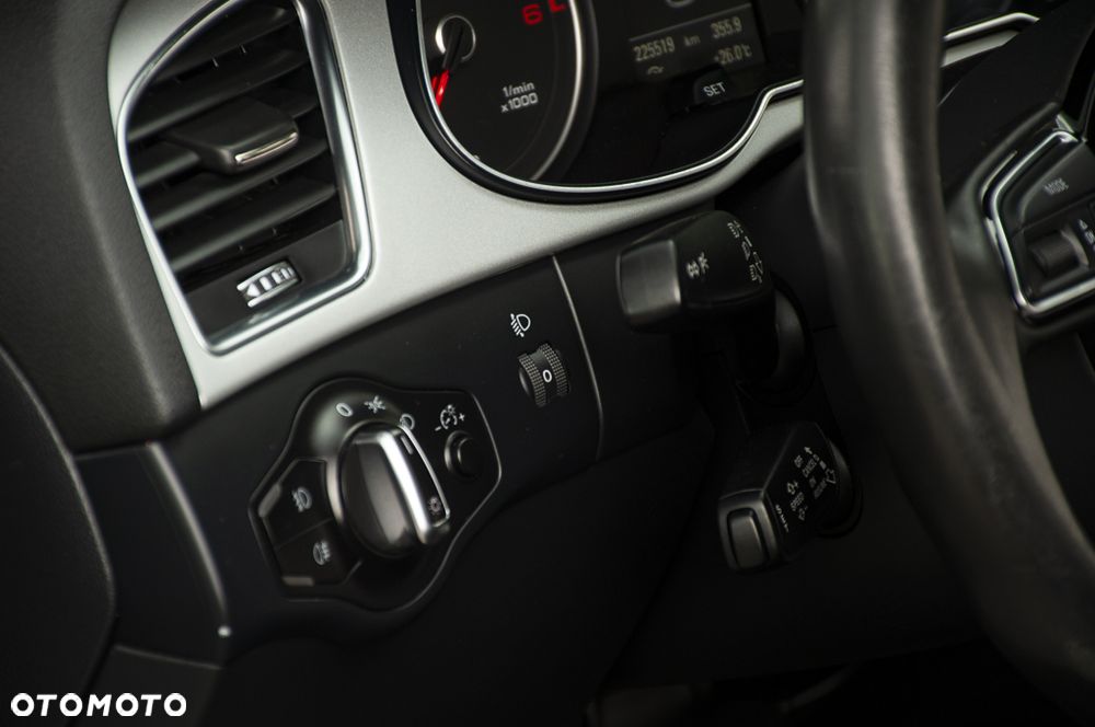 Audi A4 Avant 2.0 TDI clean diesel - 35