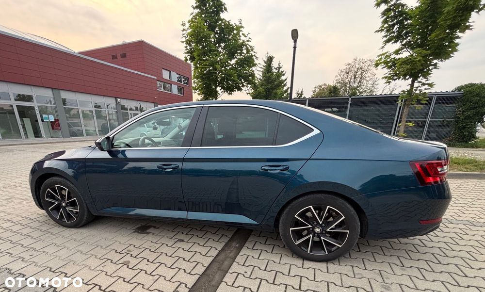 Skoda Superb 1.4 TSI ACT Ambition - 2