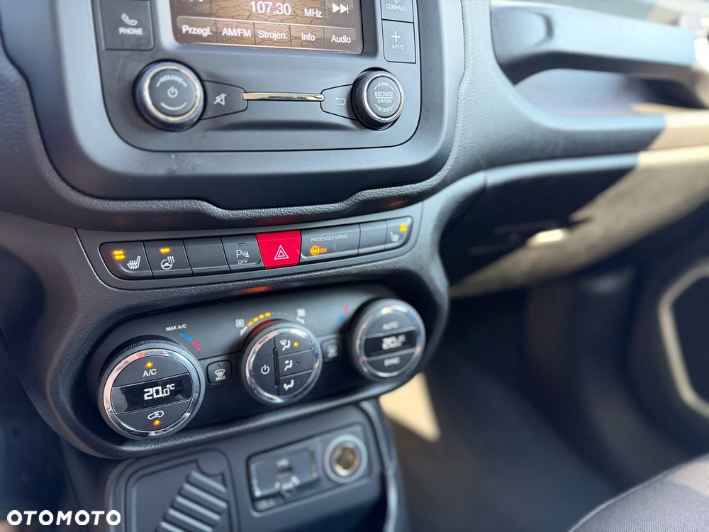 Jeep Renegade 1.4 MultiAir Longitude - 27