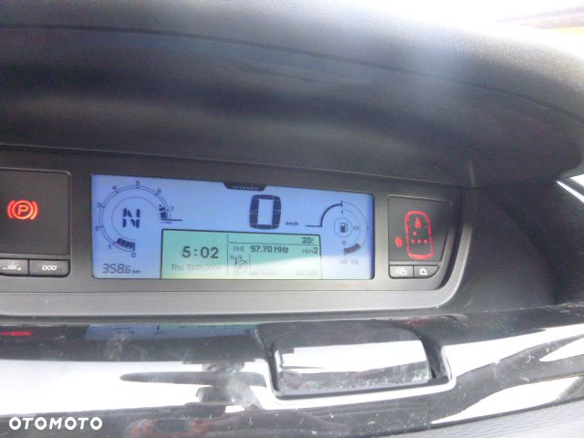 SILNIK CITROEN C4 GRAND PICASSO 2.0 16V RFJ DO ODPALENIA - 16