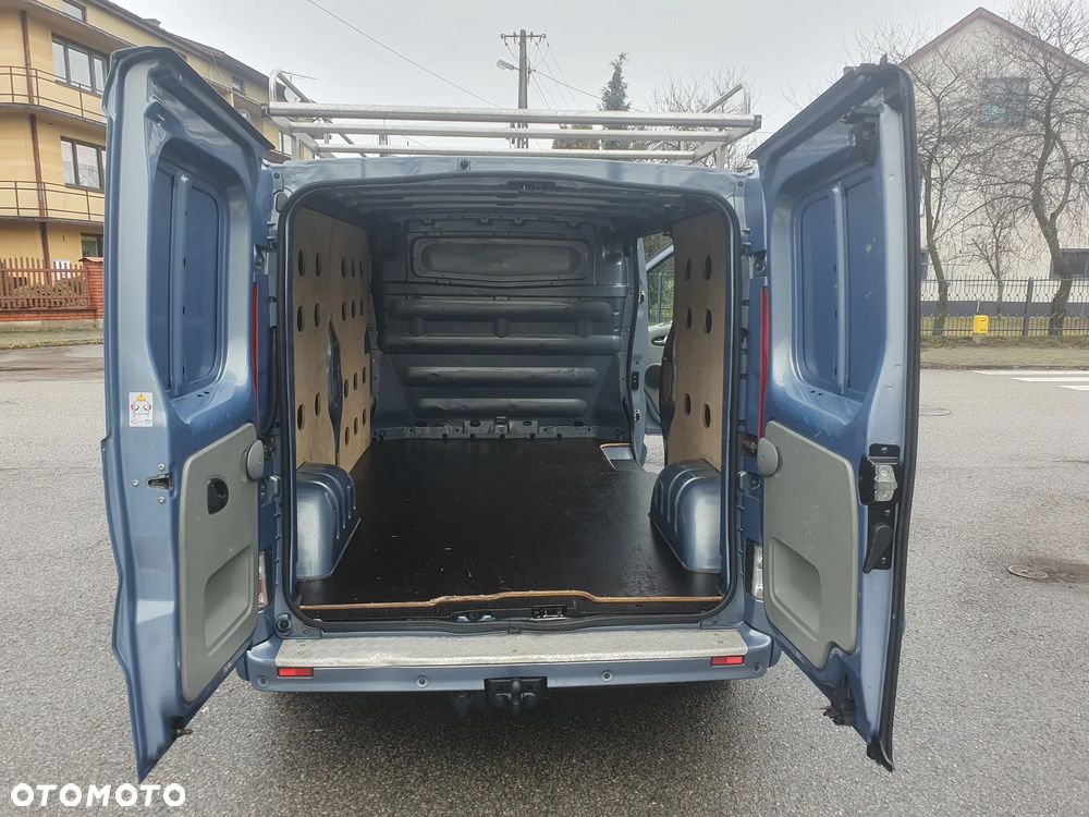 Opel Vivaro - 23