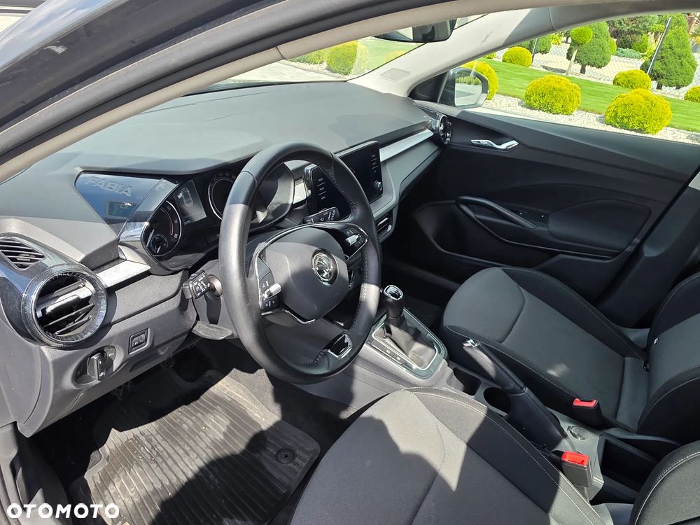 Skoda Fabia 1.0 TSI Ambition - 25