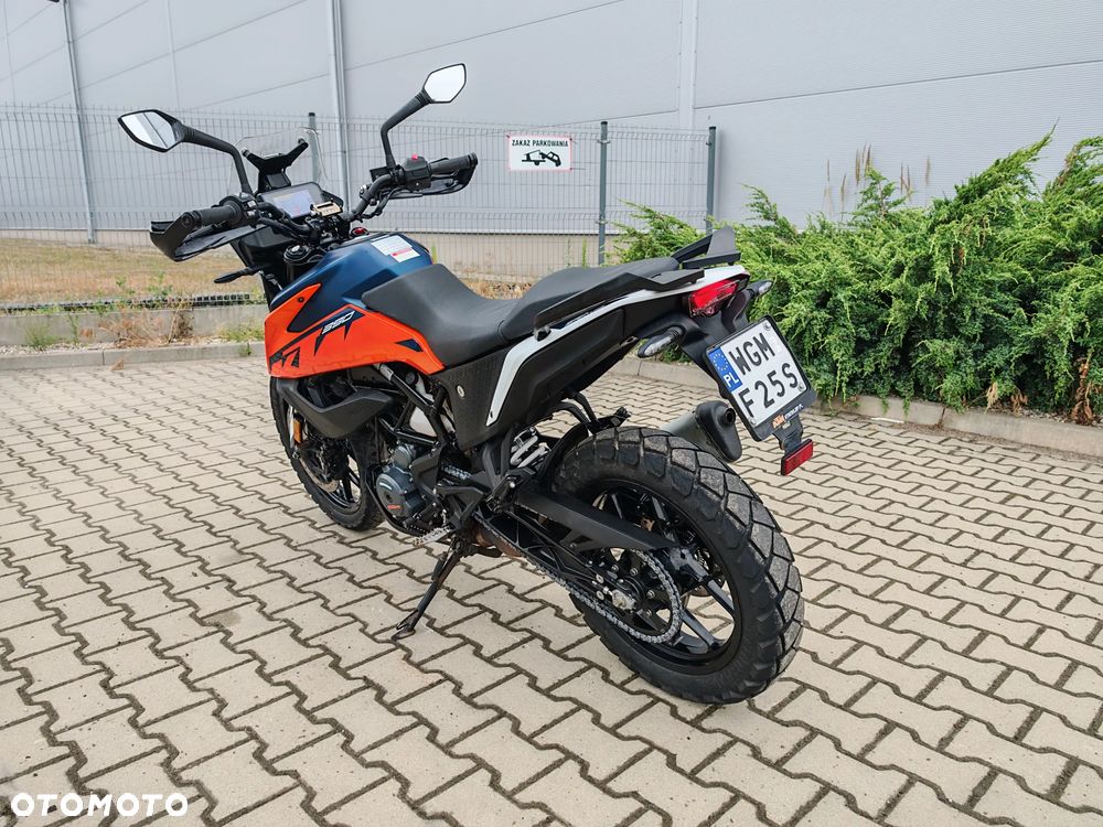 KTM Adventure - 5