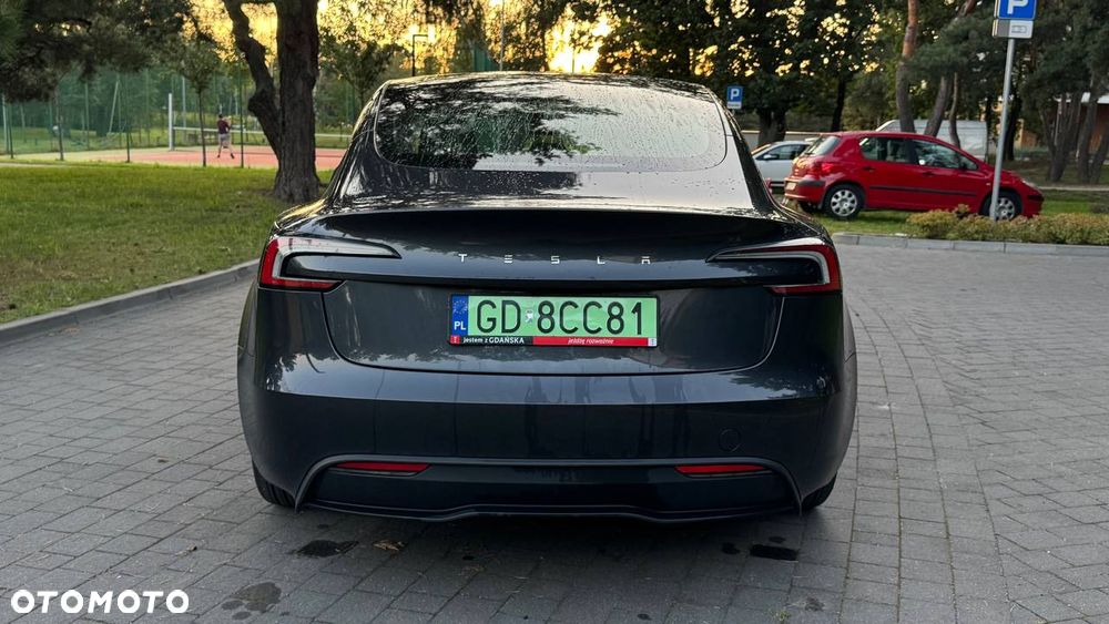 Tesla Model 3 Langstreckenbatterie Allradantrieb Dual Motor - 6