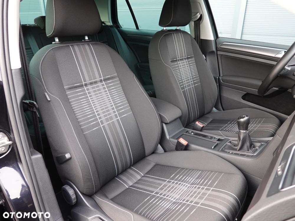 Volkswagen Golf 1.4 TSI BlueMotion Technology Lounge - 18