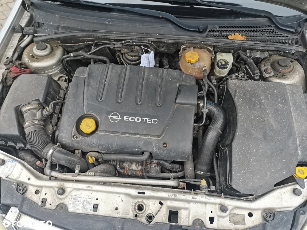 Opel Vectra 1.9 CDTI Essentia - 4