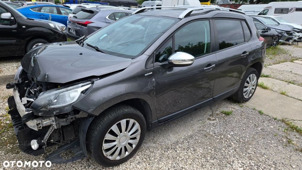 Peugeot 2008 - 10
