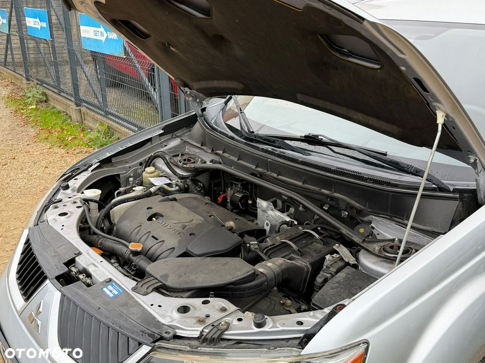 Mitsubishi Outlander 2010