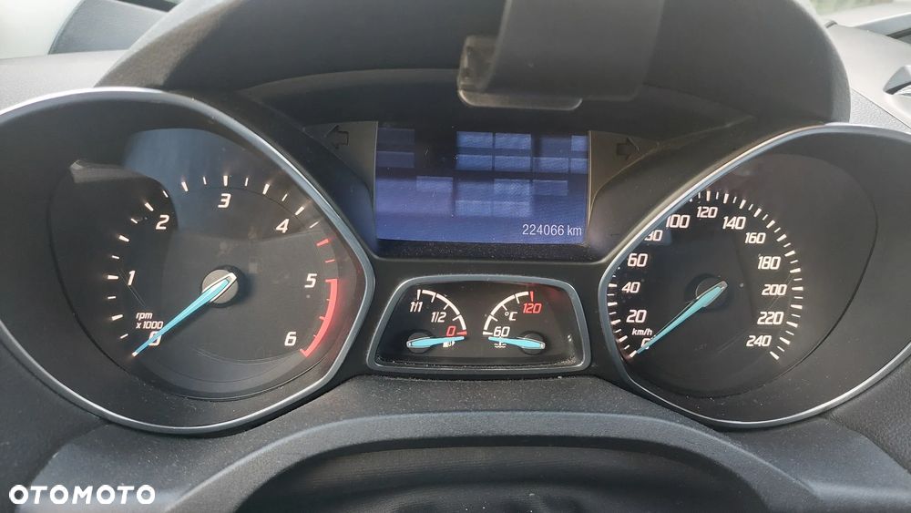 Ford Kuga 2.0 TDCi 4WD Titanium - 14