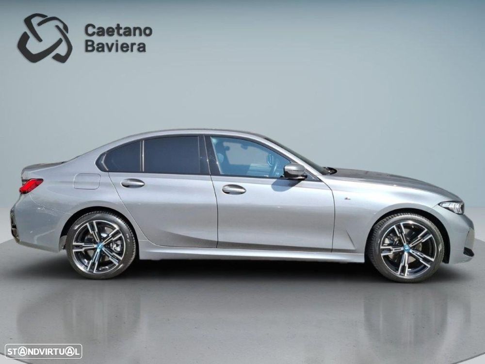 BMW 320 e Pack Desportivo M Auto - 9