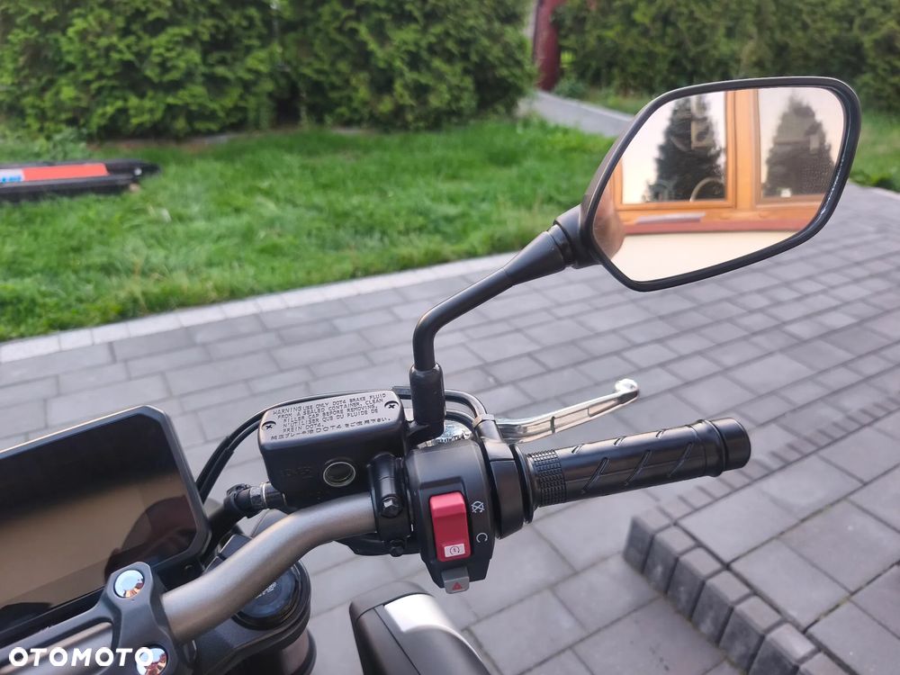 Honda CB - 27
