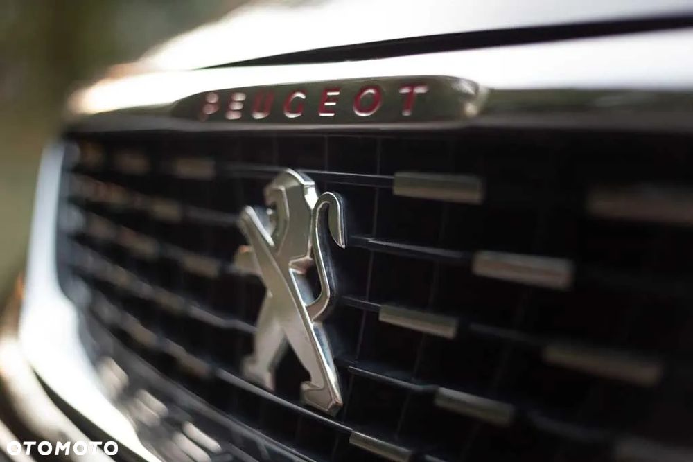 Peugeot 308 BlueHDi FAP 180 EAT8 Stop & Start GT - 31