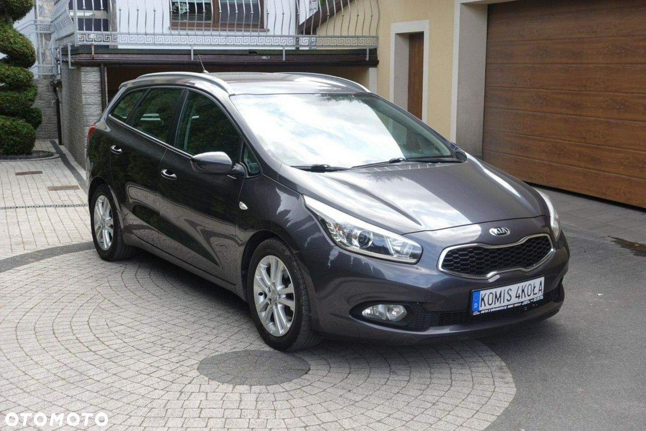 Kia Ceed - 1