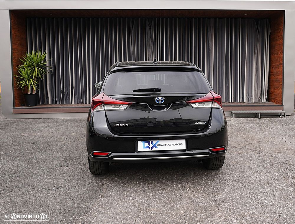 Toyota Auris 1.8 HSD Comfort +P.Techno+P.Sport - 11