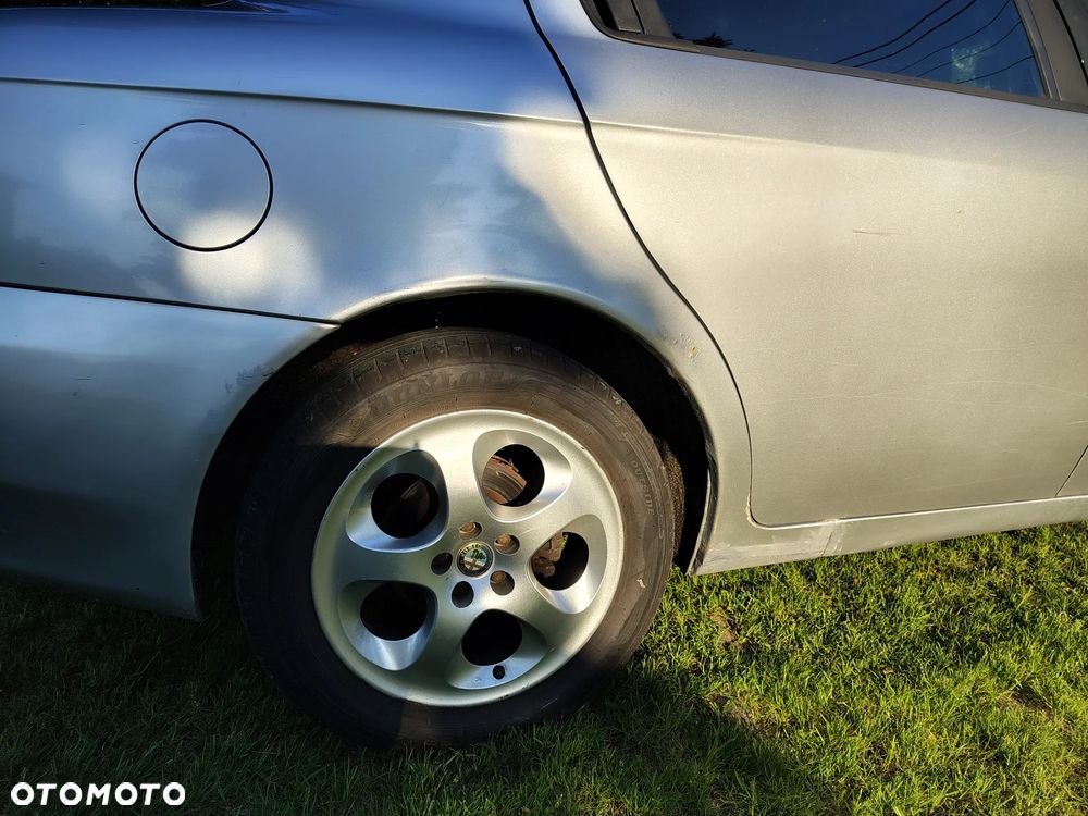 Alfa Romeo 156 2.0 TSpark 16v - 11