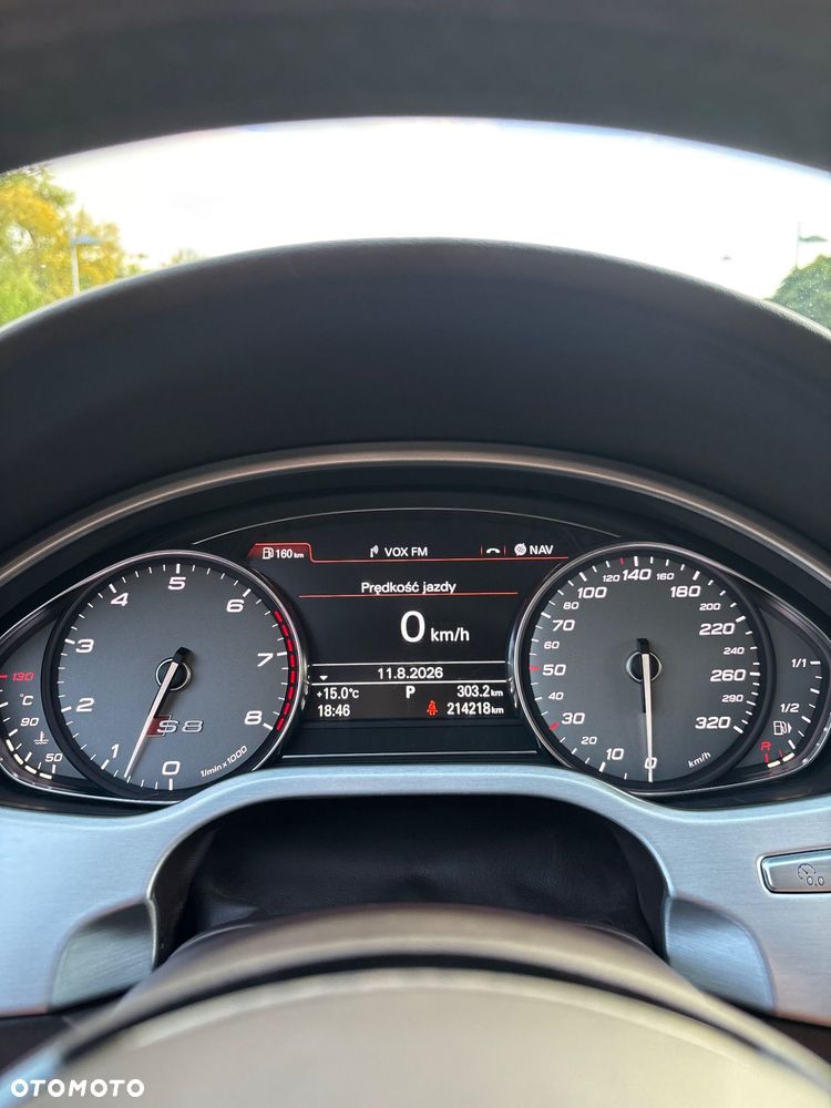 Audi S8 - 19