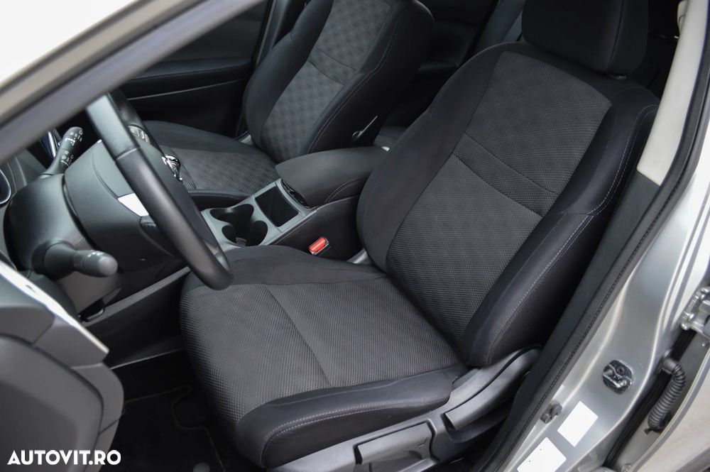 Nissan Qashqai 1.5 DCI N-Connecta - 26