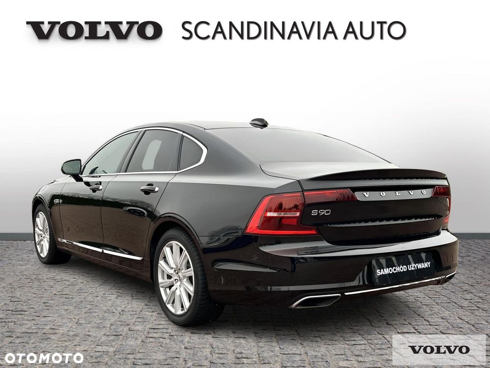 Volvo S90 - 3