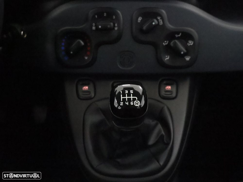 Fiat Panda 1.0 Hybrid City Life - 18
